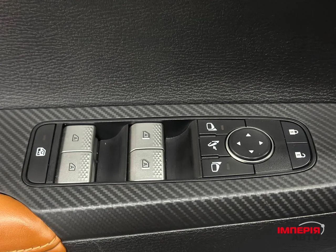 Mitsubishi Outlander - фото 14