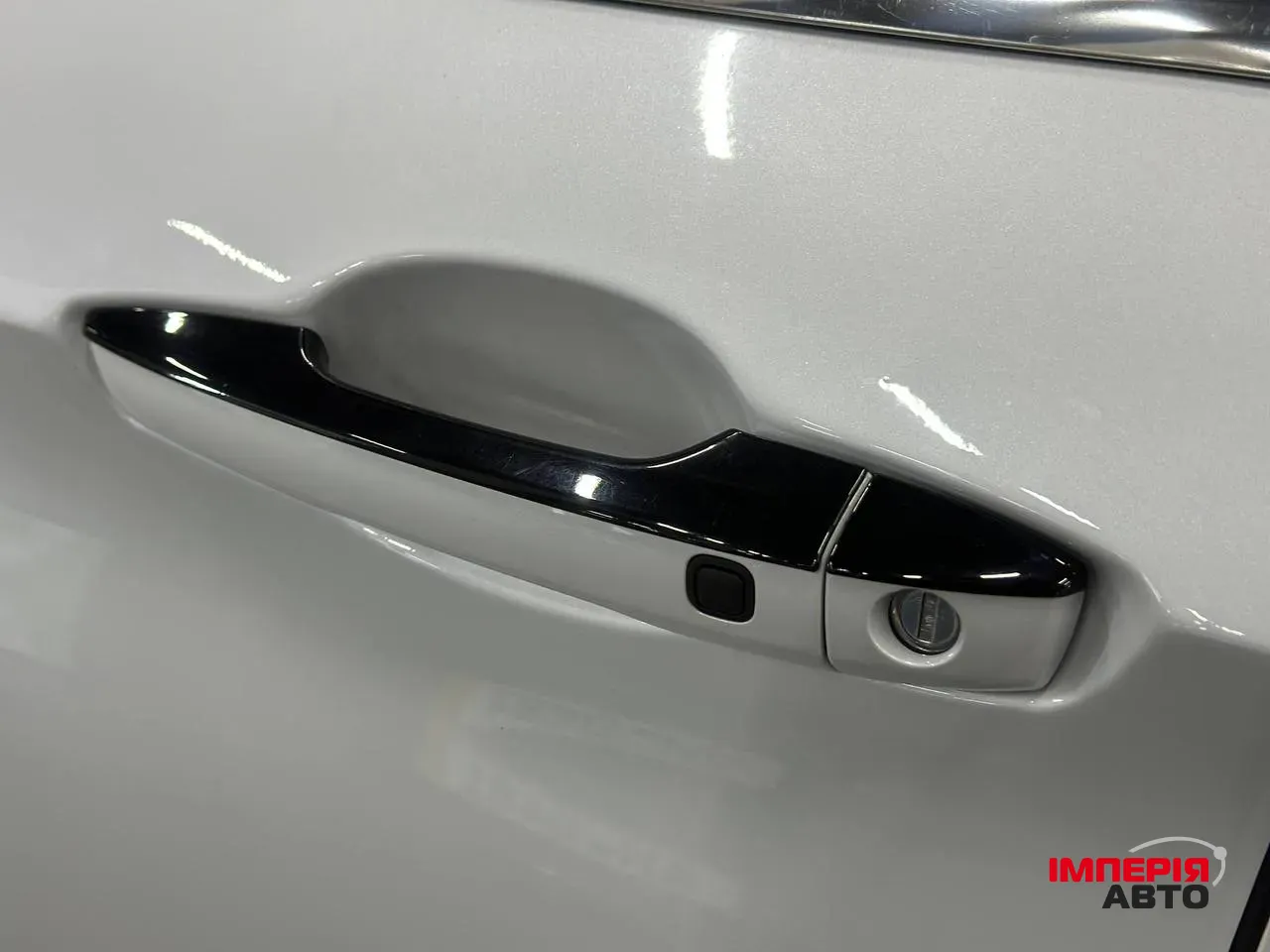 Mitsubishi Outlander - фото 17