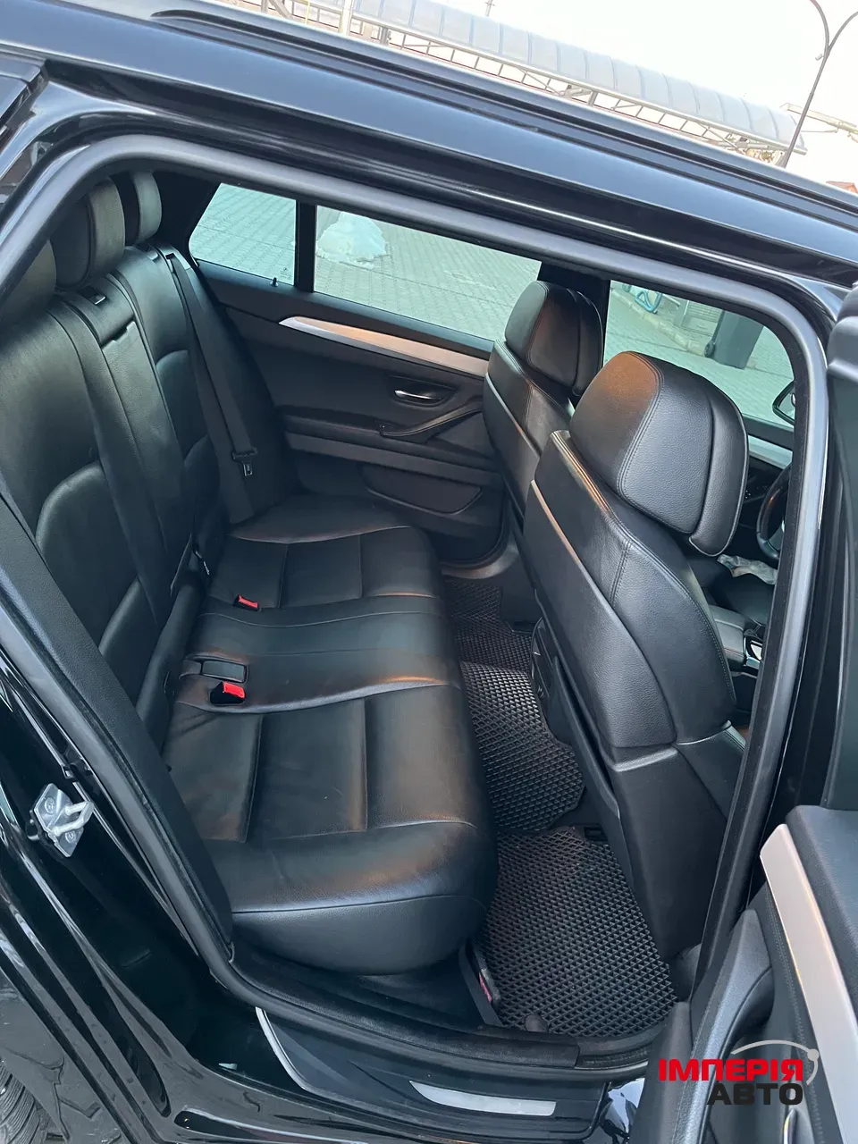 BMW 5 серії - фото 8