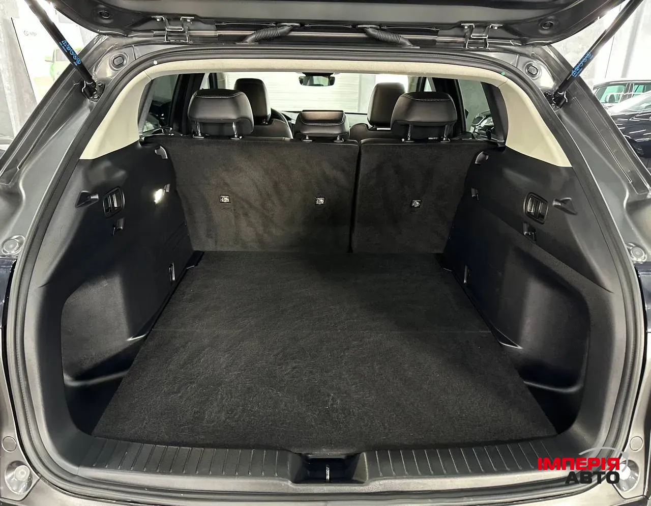 Mazda CX-50 - фото 21