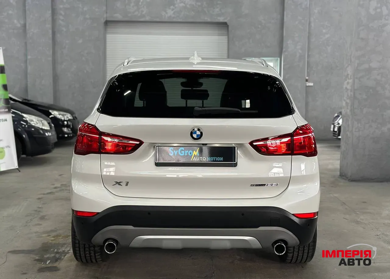 BMW X1 - фото 7