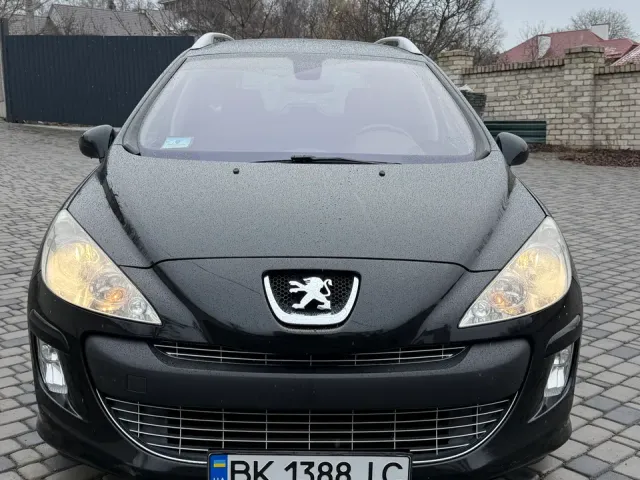 Peugeot 308 - фото 2