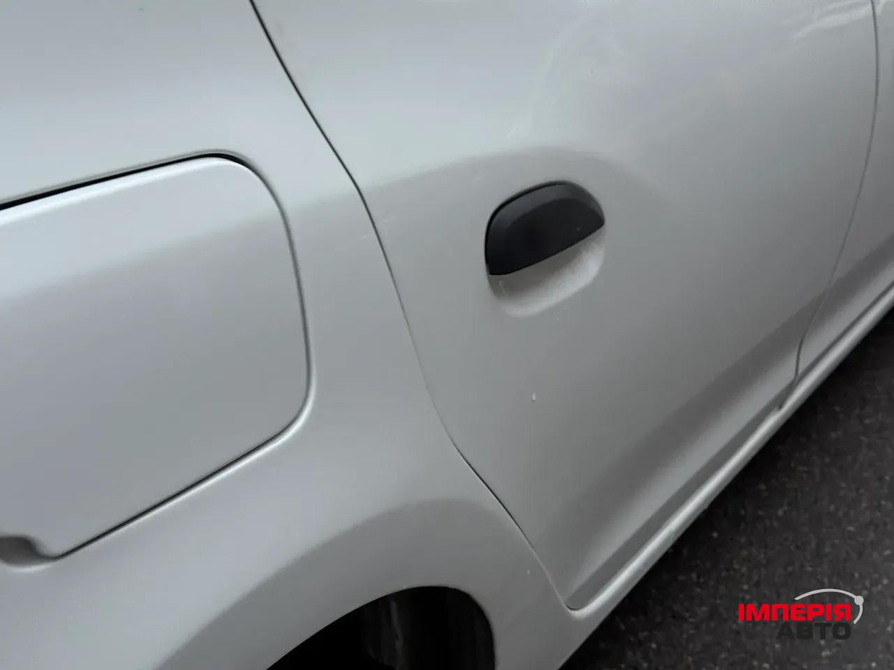 Renault Logan - фото 31