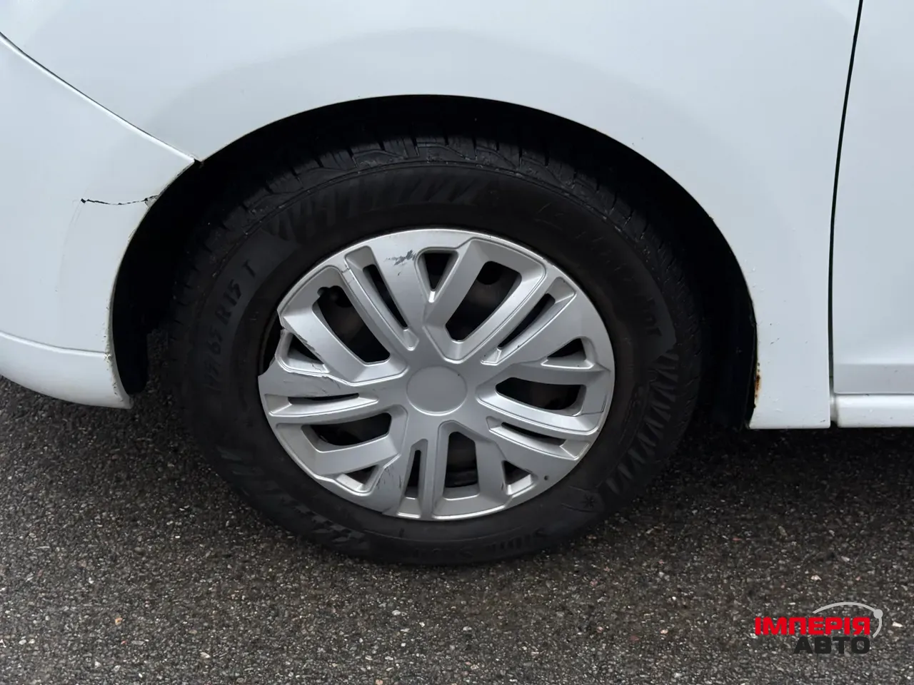 Renault Logan - фото 20