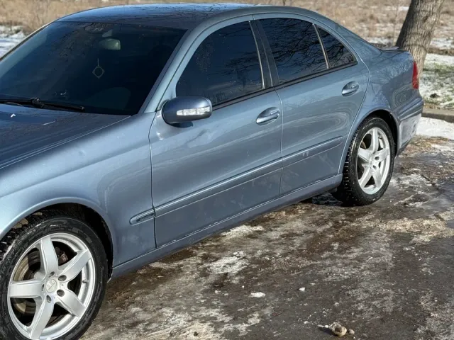 Mercedes-Benz E-Класс - фото 2