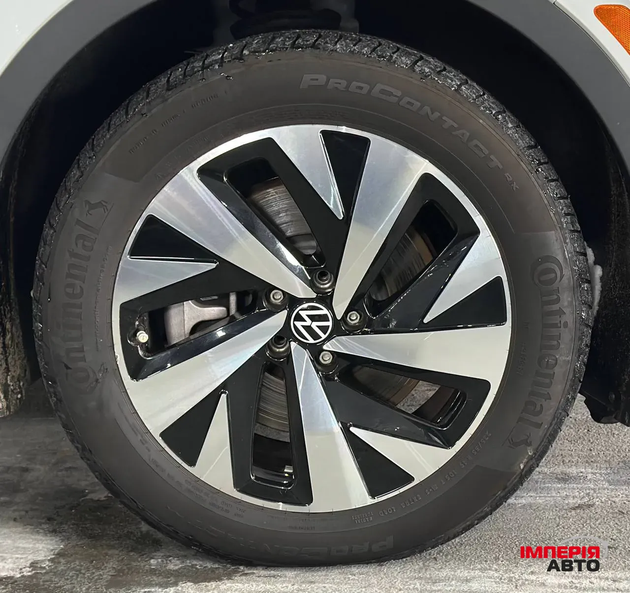 Volkswagen ID.4 - фото 30