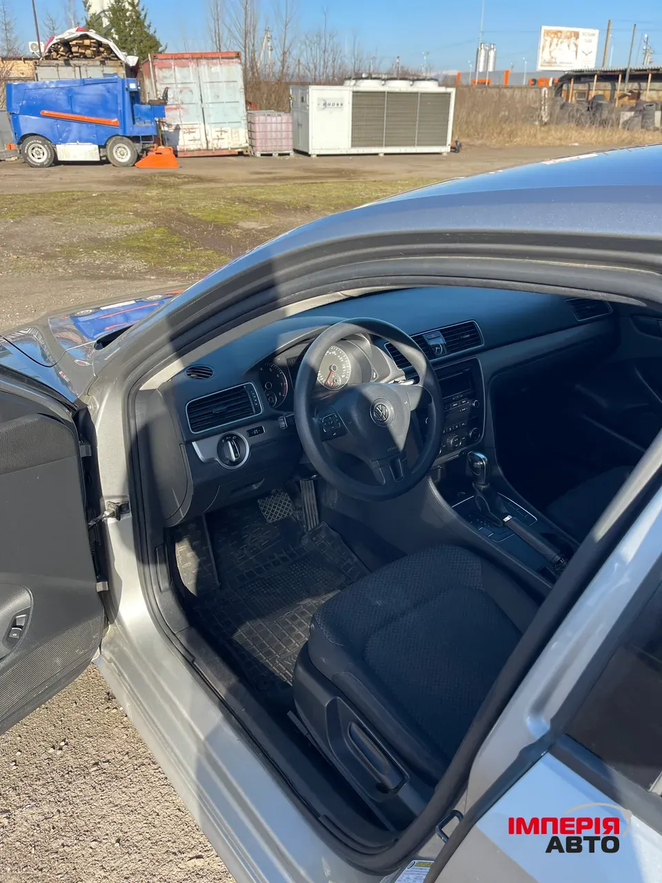 Volkswagen Passat (North America and China) - фото 18