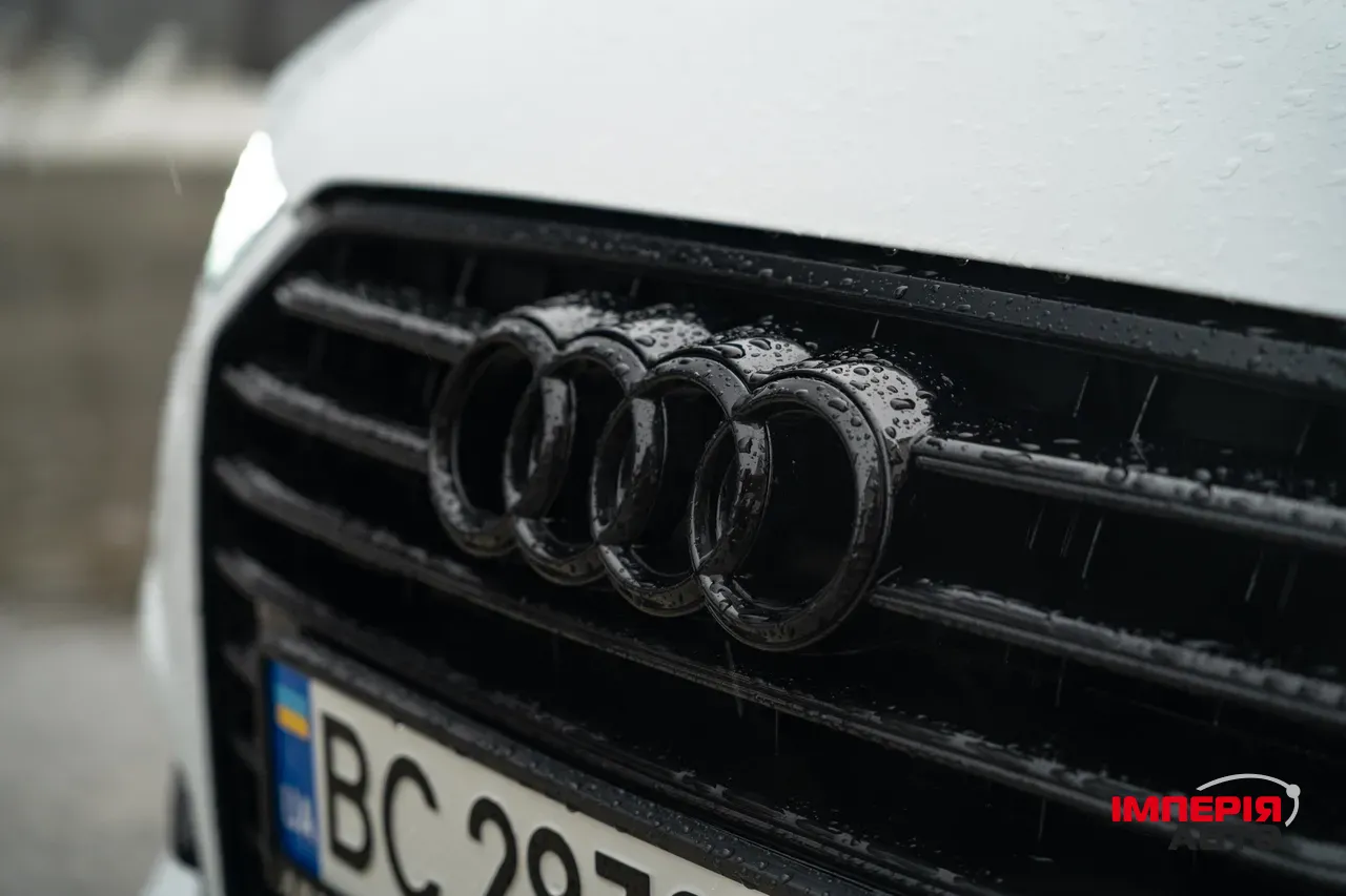 Audi A6 - фото 6