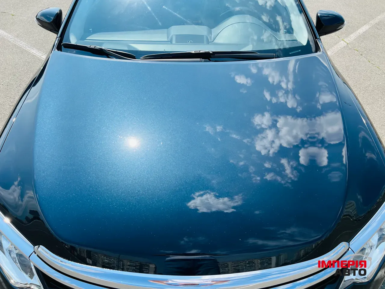 Toyota Camry - фото 1