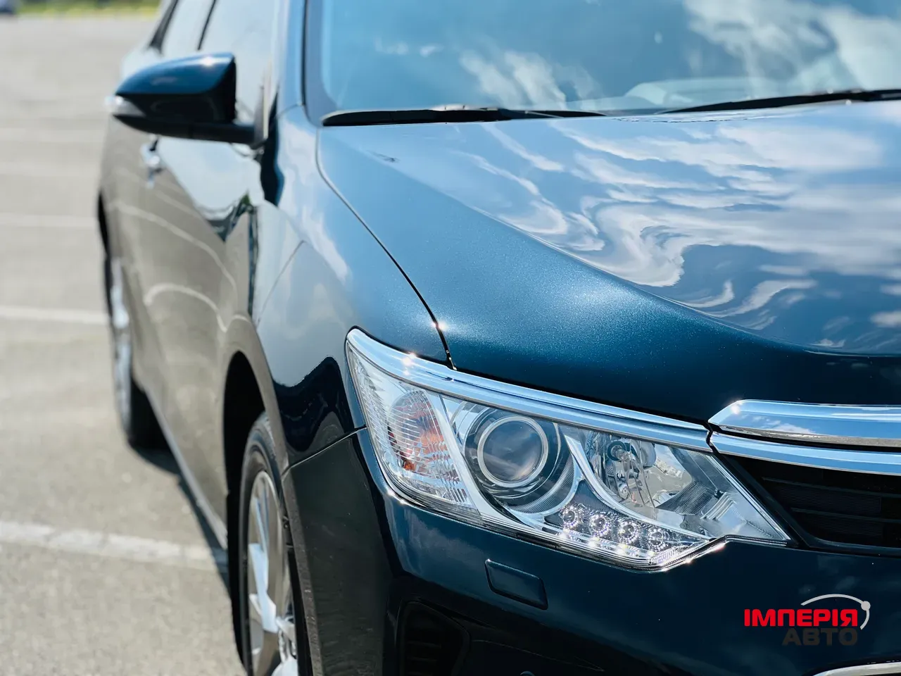 Toyota Camry - фото 3