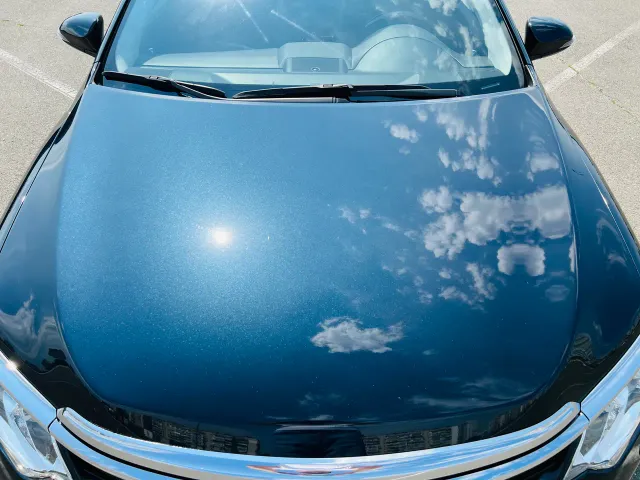 Toyota Camry - фото 1