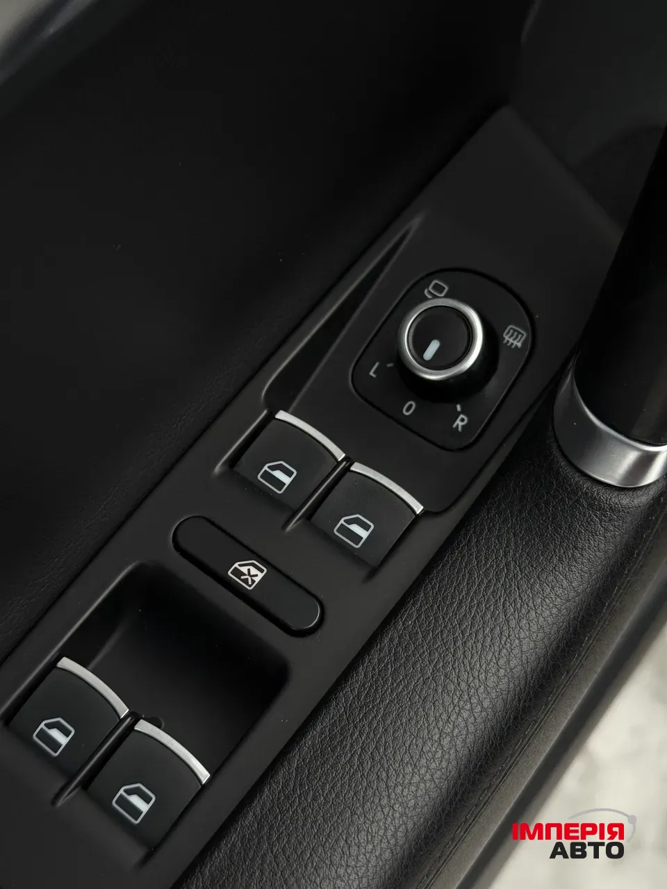 Volkswagen Passat - фото 40