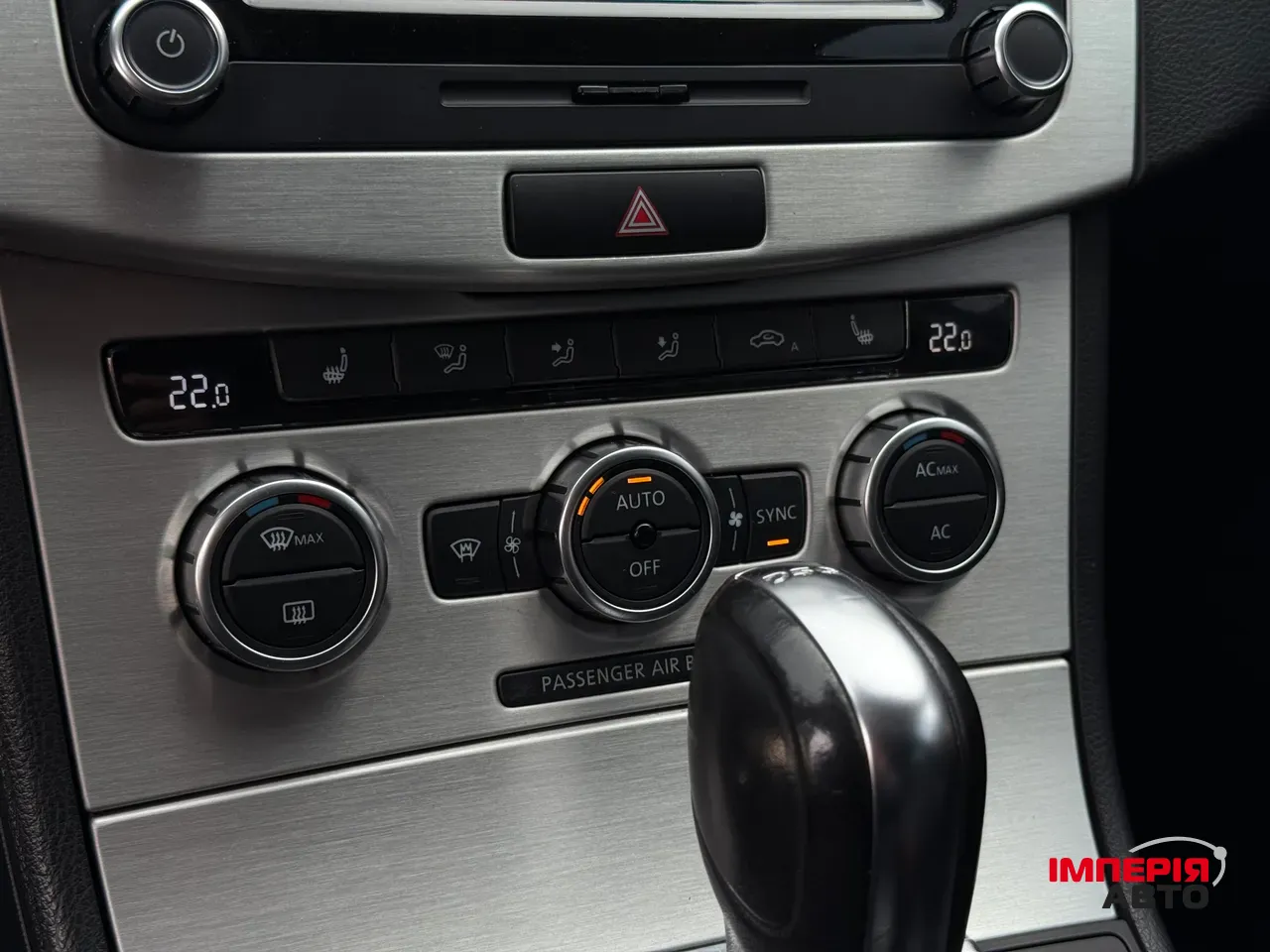 Volkswagen Passat - фото 32