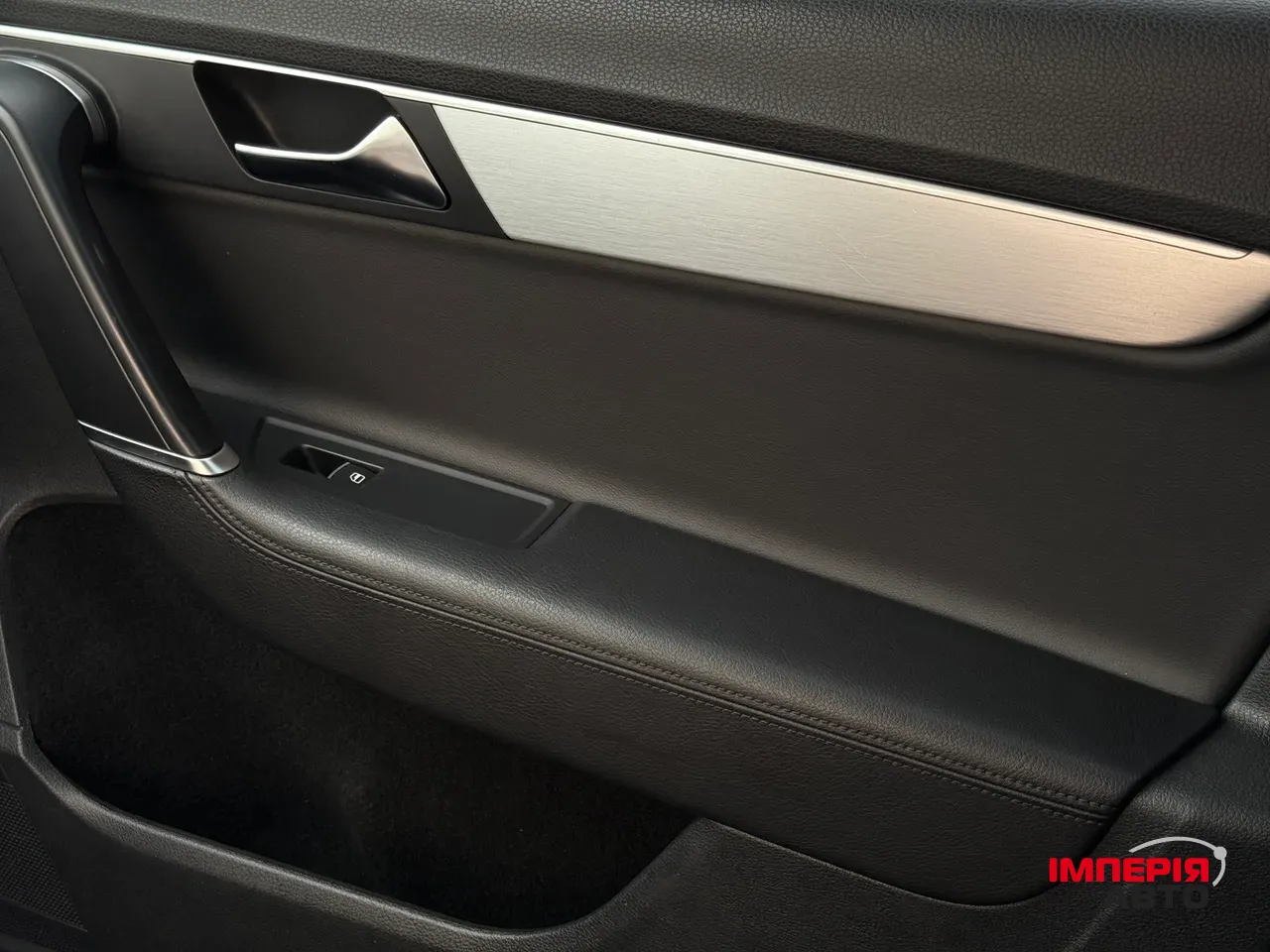 Volkswagen Passat - фото 29