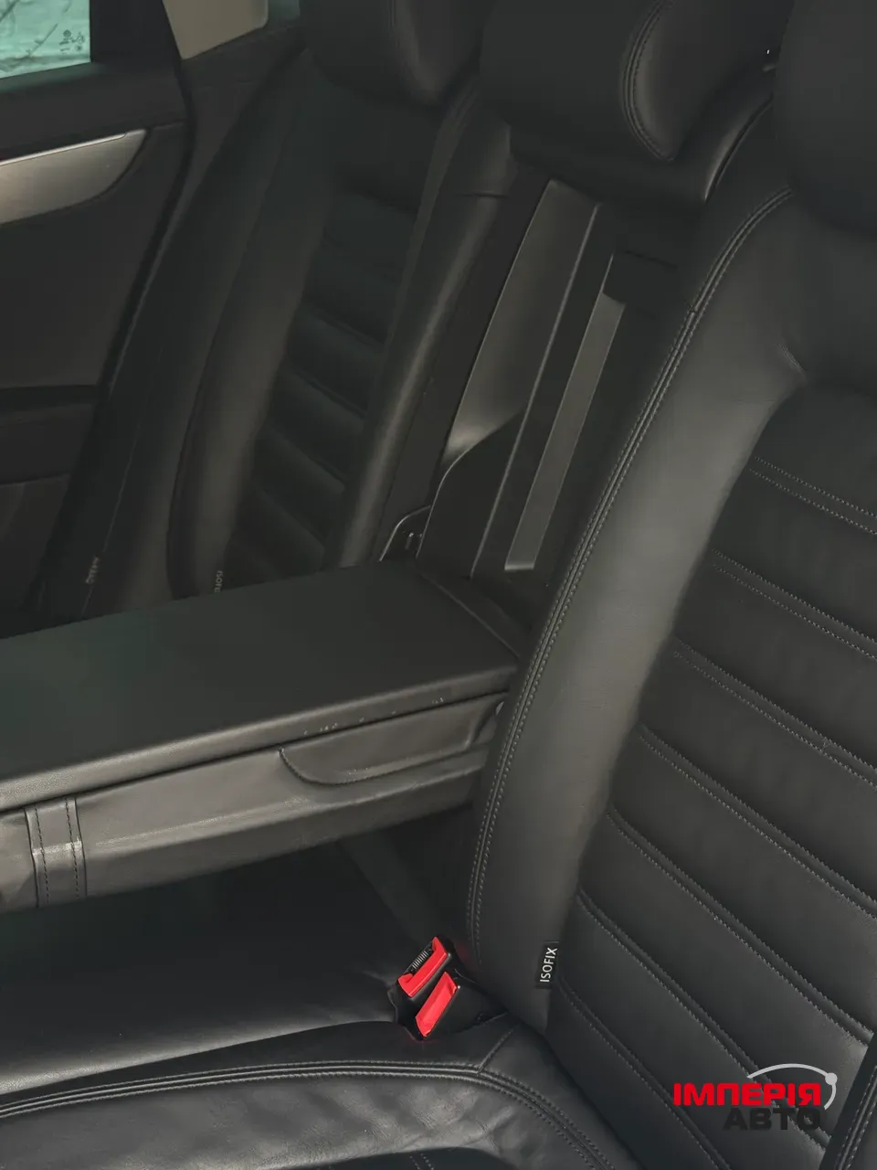 Volkswagen Passat - фото 27