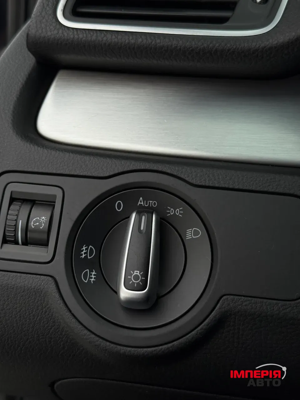 Volkswagen Passat - фото 36