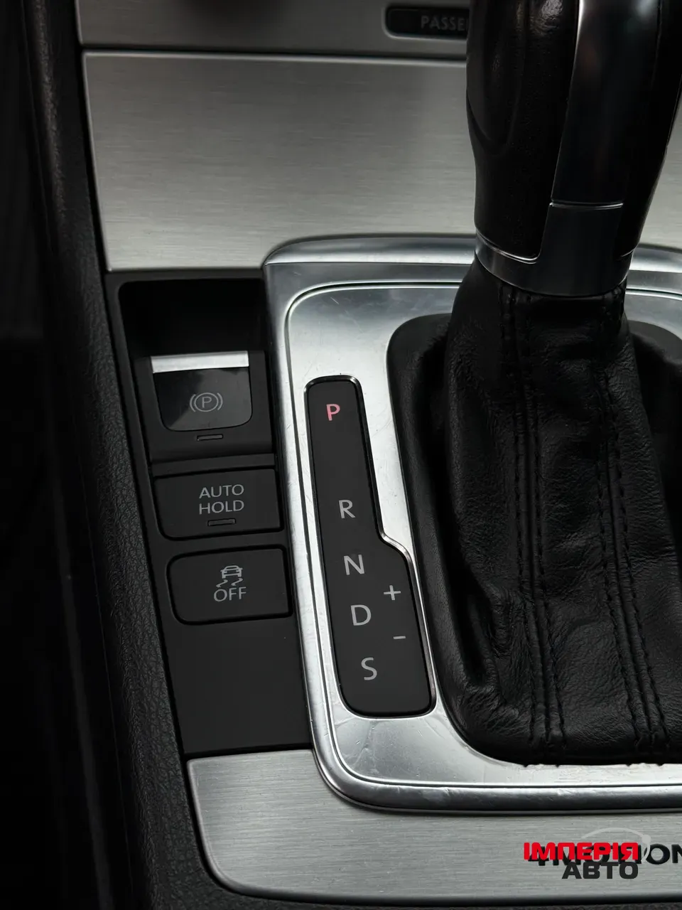 Volkswagen Passat - фото 8