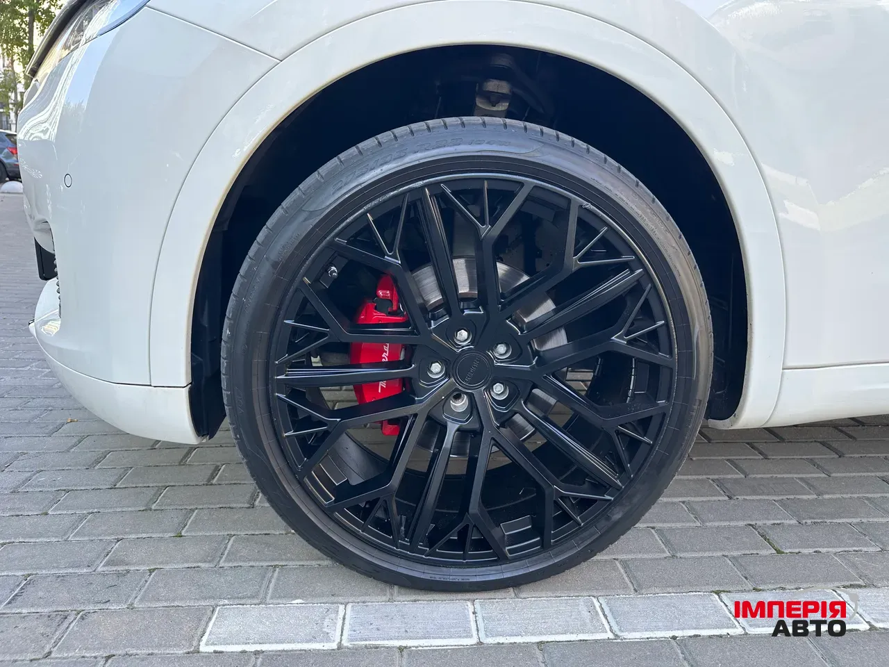 Maserati Levante - фото 12