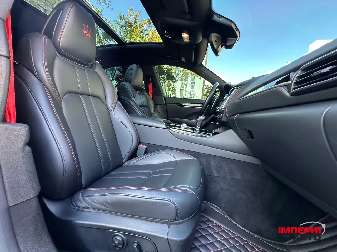 Maserati Levante - фото 23