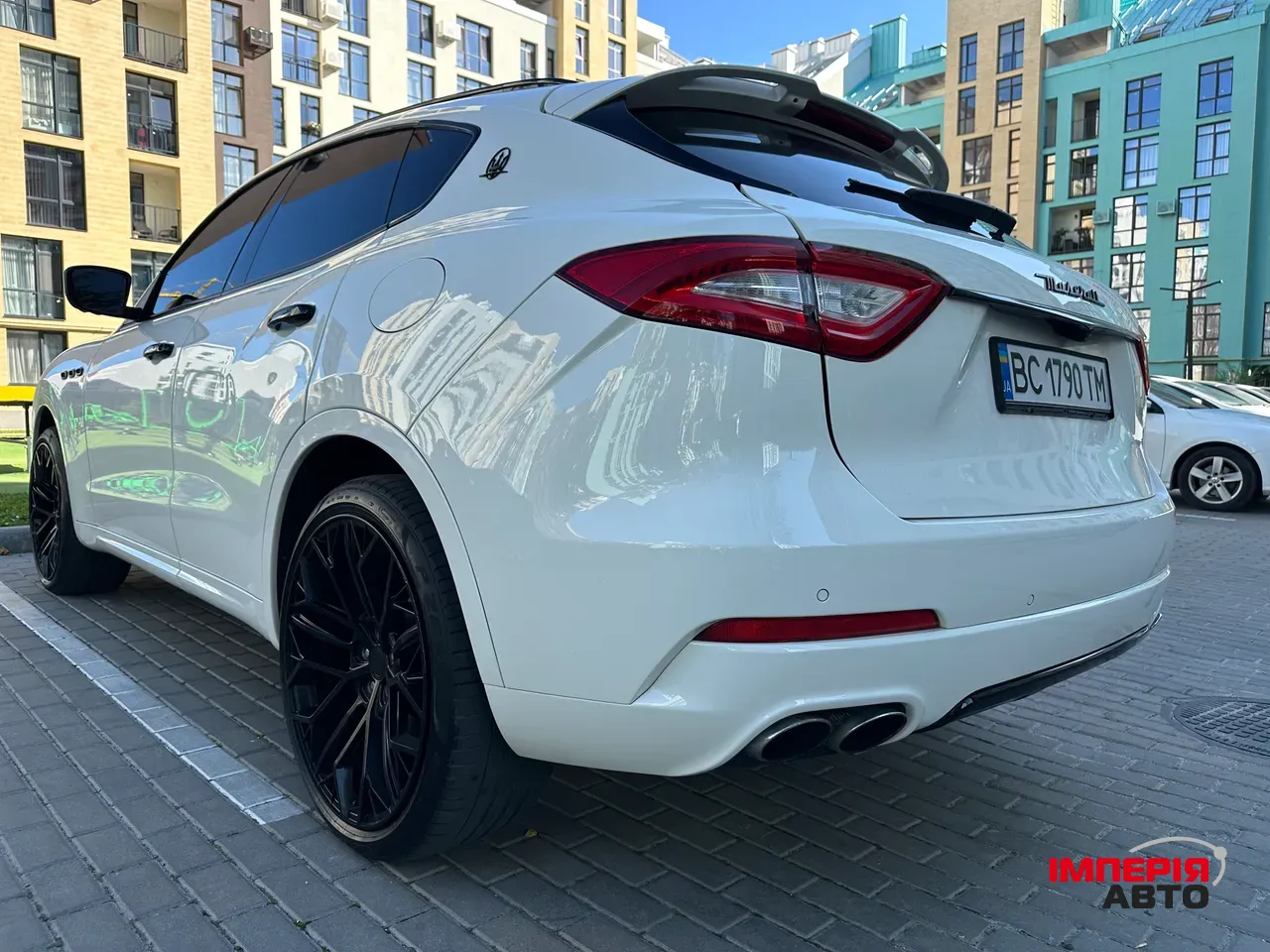 Maserati Levante - фото 8