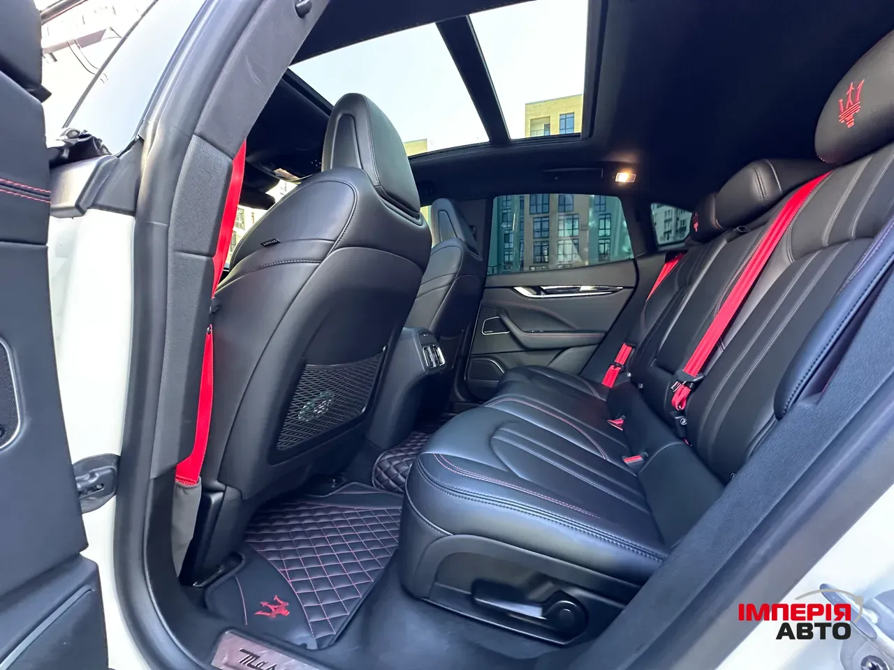 Maserati Levante - фото 14