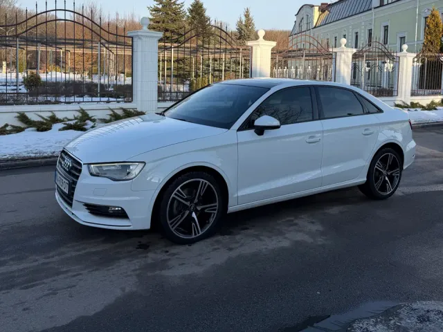 Audi A3 - фото 4