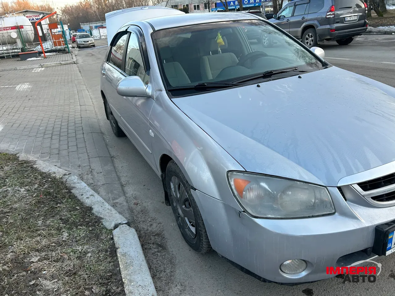 Kia Cerato - фото 14