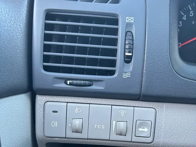 Kia Cerato - фото 5