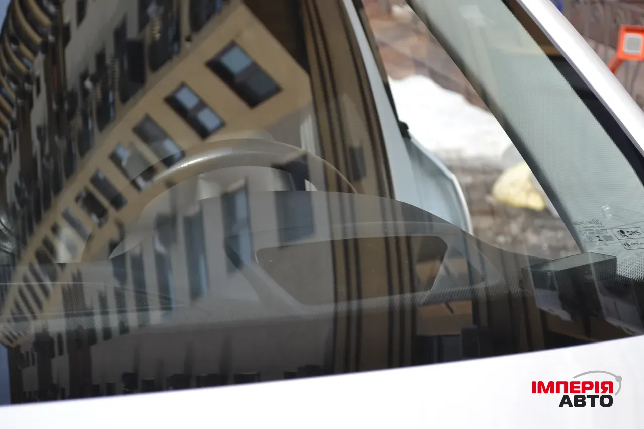 Volvo XC90 - фото 16