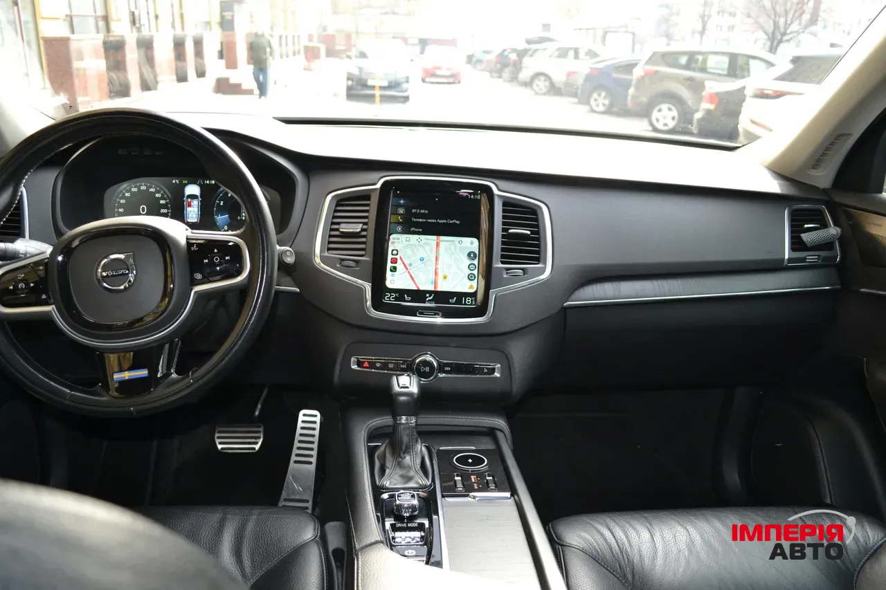 Volvo XC90 - фото 33