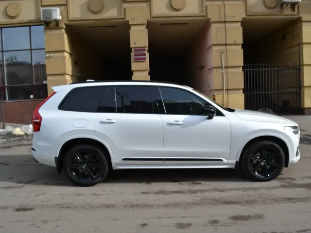 Volvo XC90 - фото 4