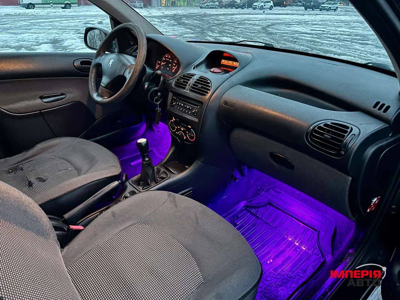 Peugeot 206 - фото 11