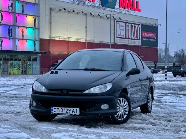 Peugeot 206 - фото 1