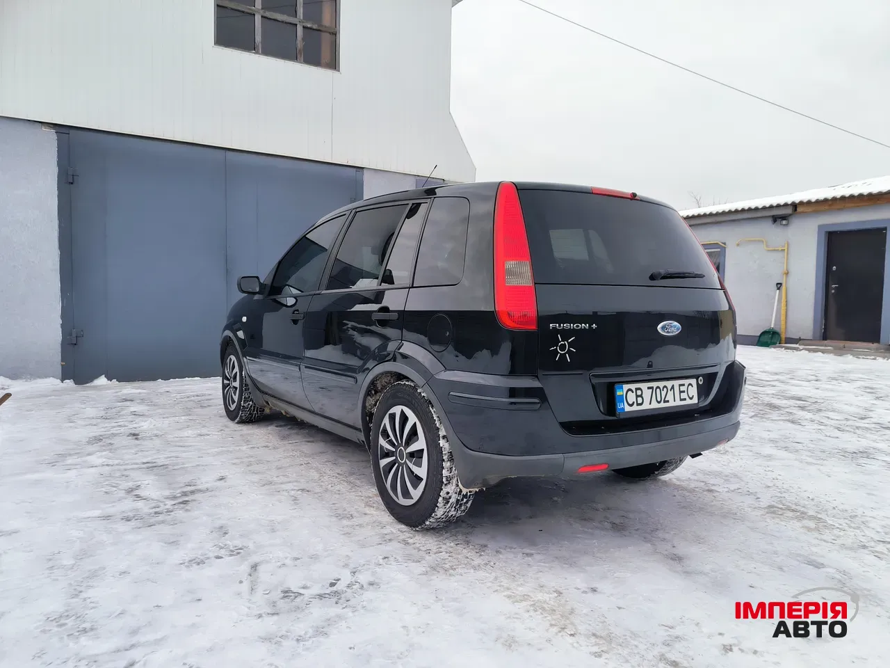 Ford Fusion - фото 3