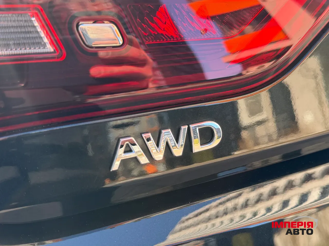 Infiniti Q60 - фото 28