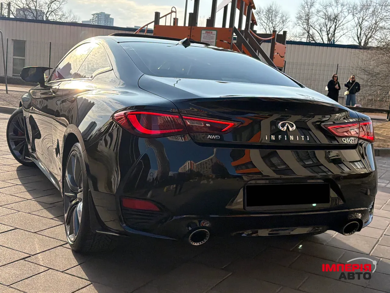 Infiniti Q60 - фото 2