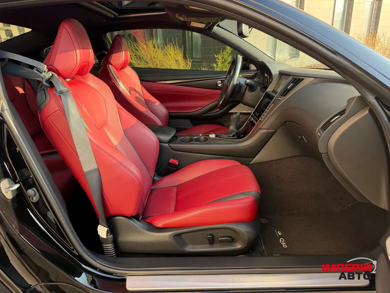 Infiniti Q60 - фото 18