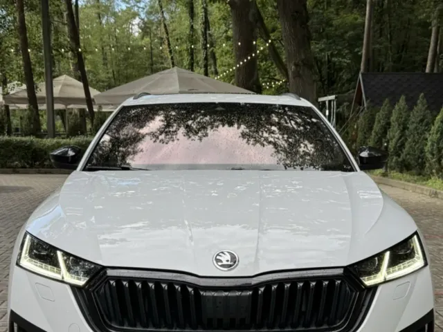 Skoda Octavia - фото 1