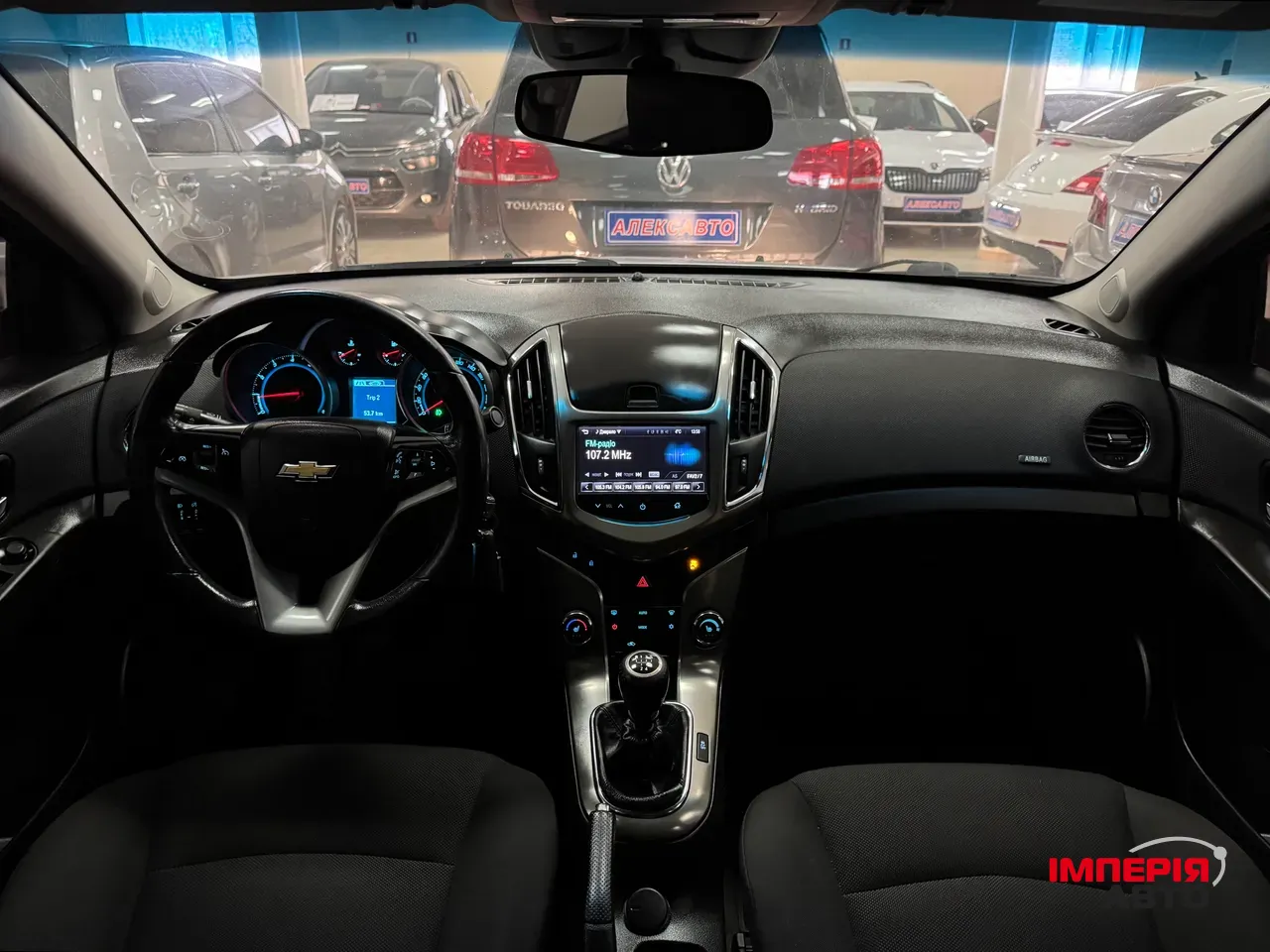 Chevrolet Cruze - фото 10