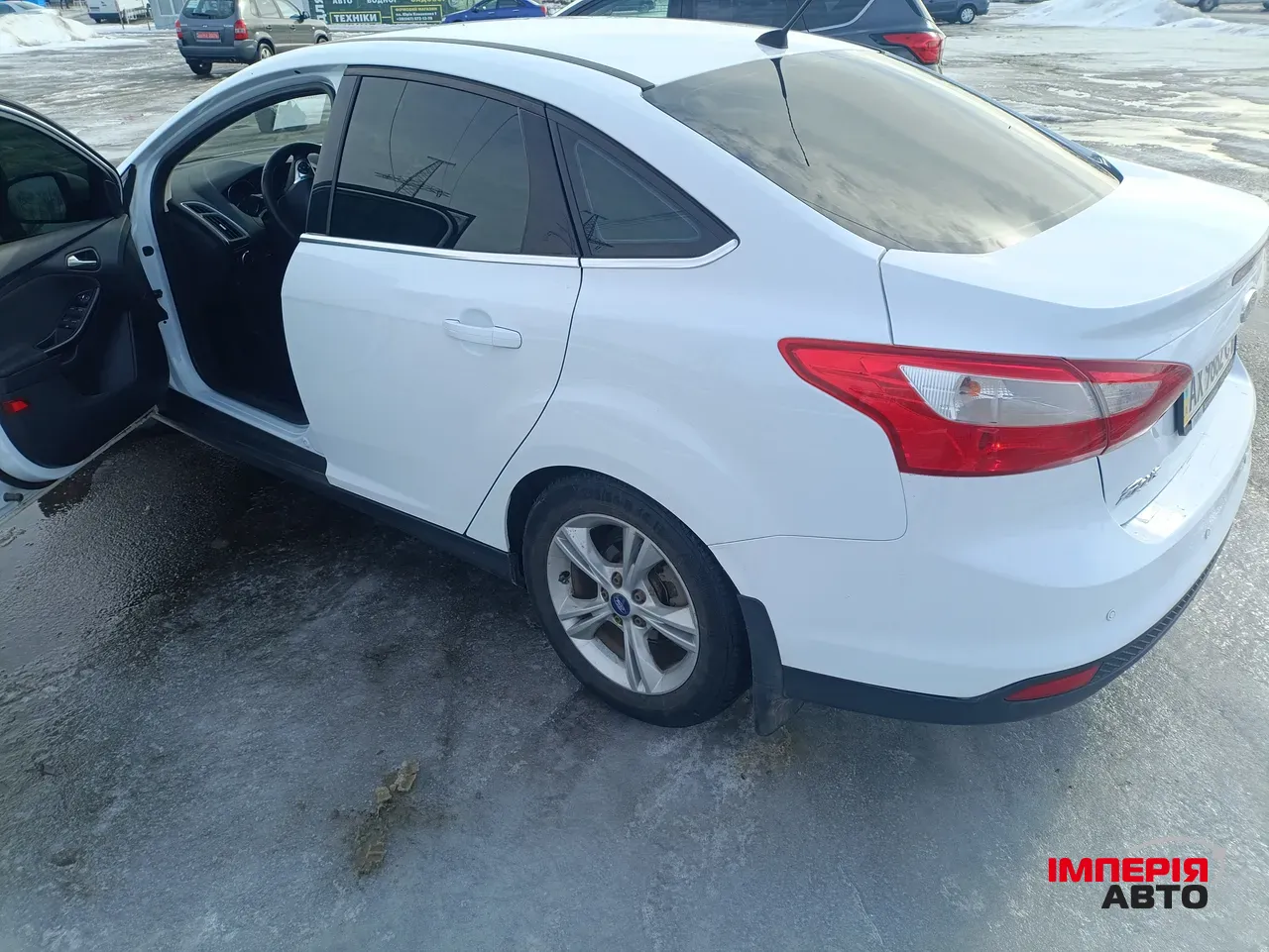 Ford Focus - фото 7