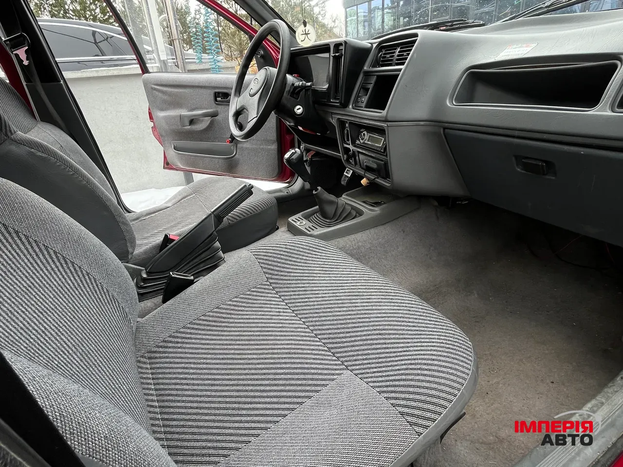 Ford Sierra - фото 9