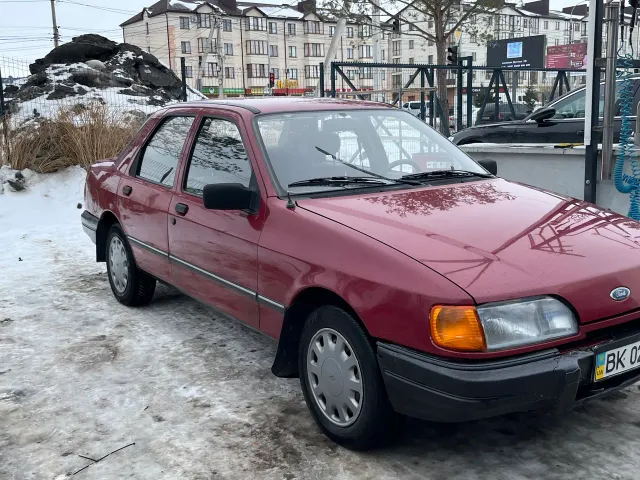 Ford Sierra - фото 4