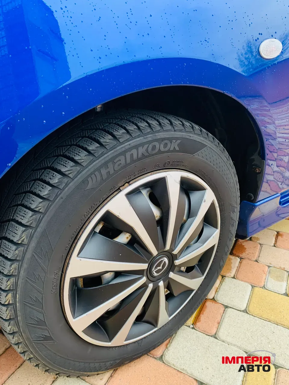 Mazda 2 - фото 8