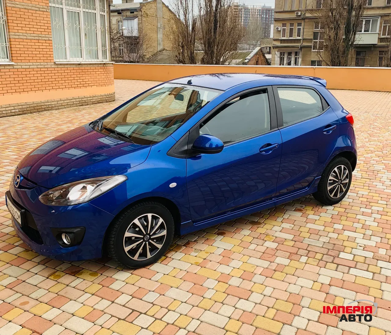 Mazda 2 - фото 5