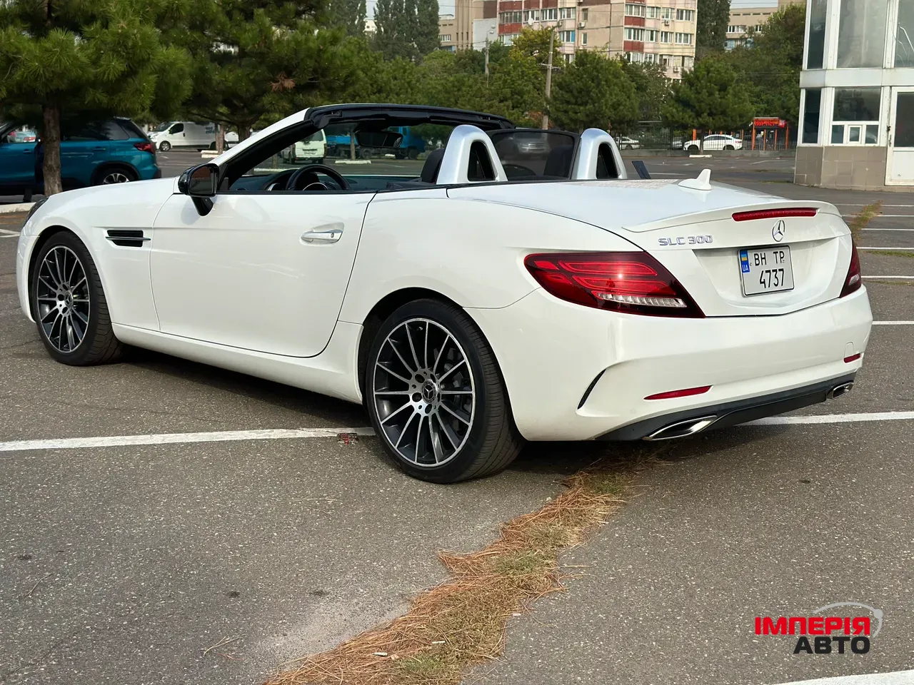 Mercedes-Benz SLC - фото 13