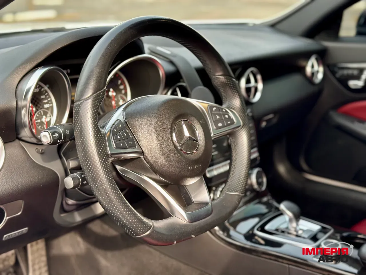 Mercedes-Benz SLC - фото 15