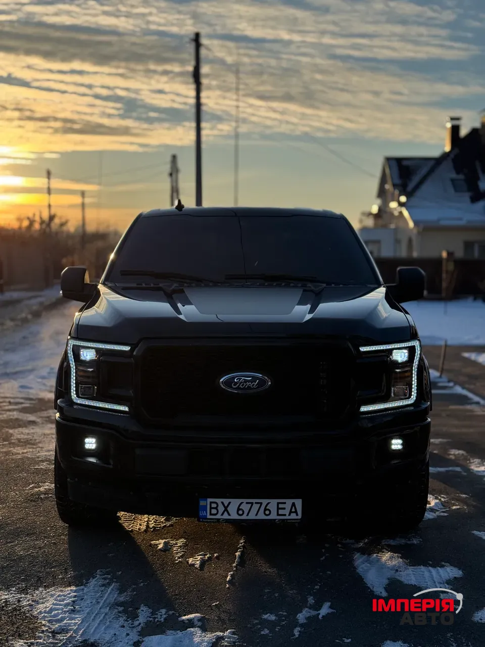 Ford F-150 - фото 1