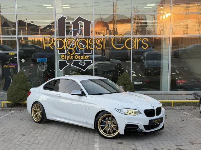 BMW 2 серії - фото 3