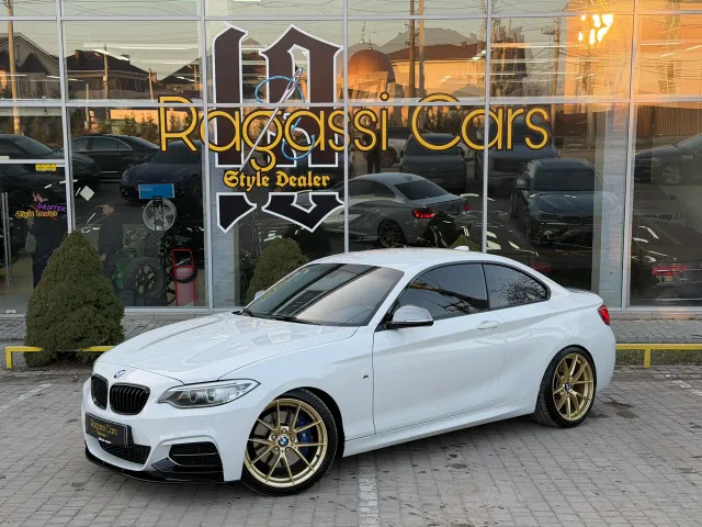 BMW 2 серії - фото 1