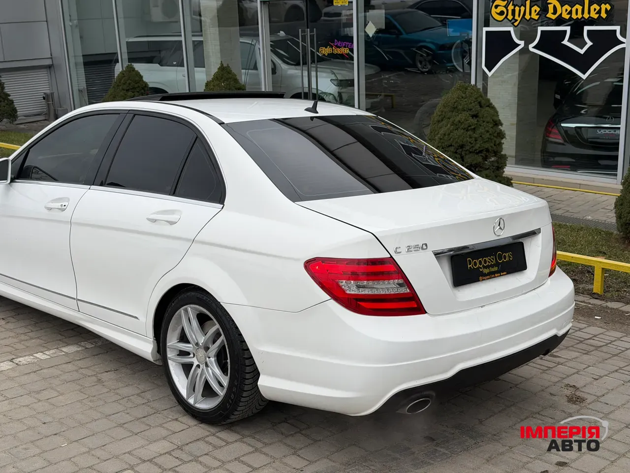 Mercedes-Benz C-Класс - фото 8